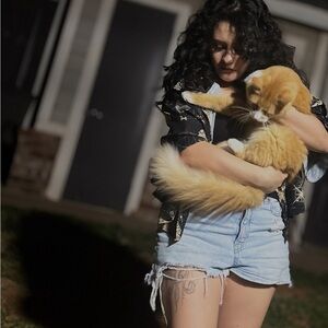 Meet your Posher, Meghan